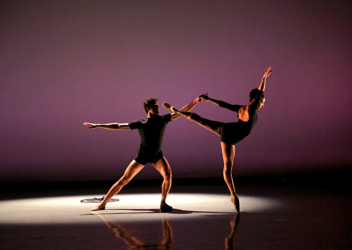 RICHMOND BALLET: NEW WORKS – Sleeping Cats and Distant Figures Lose Melodies in&nbsp;2Rooms